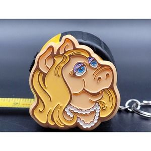 1979 Miss Piggy Pin Brooch Hallmark Plastic Vintage Collectible Muppets Henson
